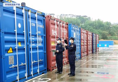 二十條新政護(hù)航，福建外貿(mào)穩(wěn)健開局 前四月進(jìn)出口同比增長8.3%